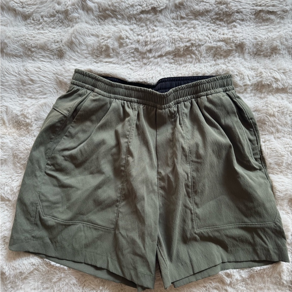lululemon athletica Sage Green Men's Hybrid Shorts